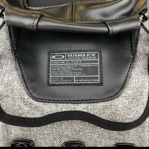 Oakley Kitchen Sink Lx Backpack - Picture 2 of 7